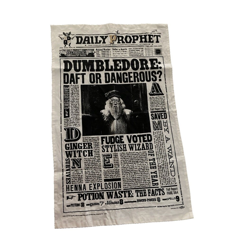 Harry Potter Daily Prophet Newspaper *DUMBLEDORE * TEA TOWEL * RARE!  NWOT